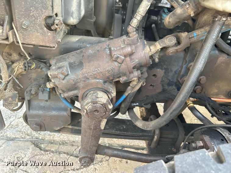 image for item DJ6283 2004 International 7400  dump truck