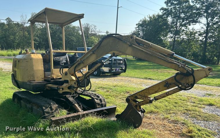 image for item DJ6284 Yuchai WY2.5  mini excavator