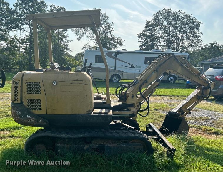 image for item DJ6284 Yuchai WY2.5  mini excavator