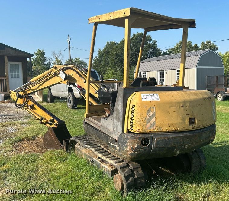 image for item DJ6284 Yuchai WY2.5  mini excavator