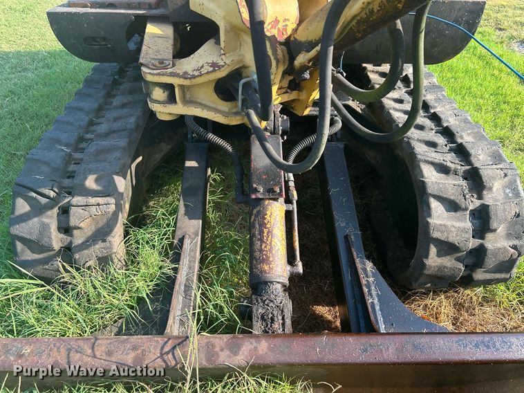 image for item DJ6284 Yuchai WY2.5  mini excavator