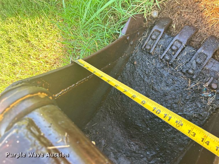 image for item DJ6284 Yuchai WY2.5  mini excavator