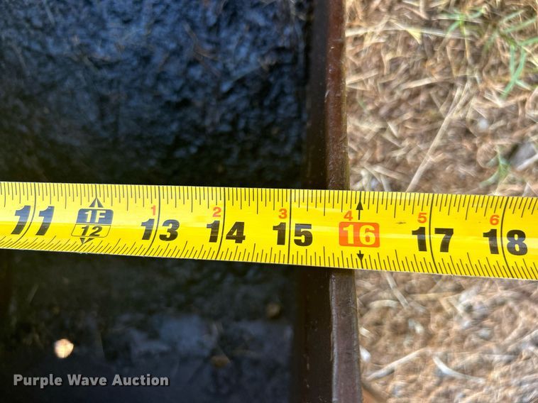 image for item DJ6284 Yuchai WY2.5  mini excavator