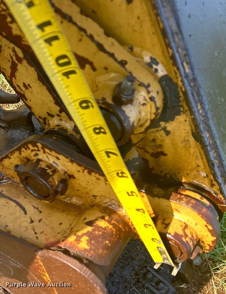 image for item DJ6284 Yuchai WY2.5  mini excavator