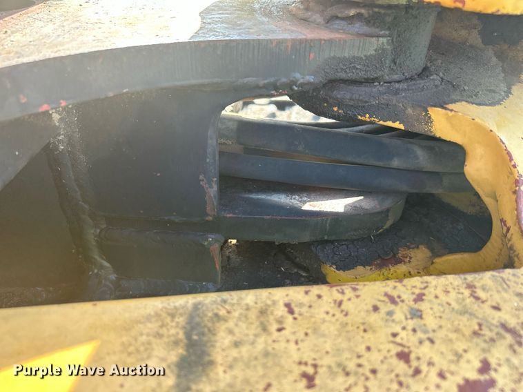 image for item DJ6284 Yuchai WY2.5  mini excavator