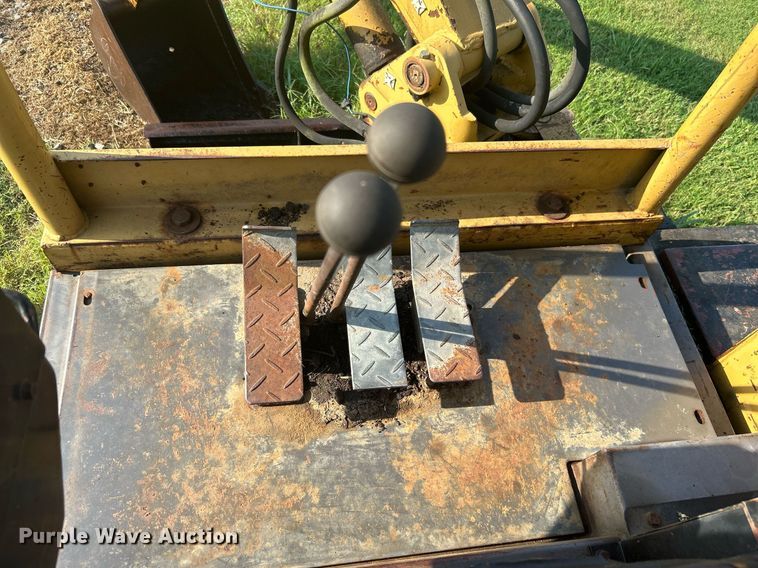 image for item DJ6284 Yuchai WY2.5  mini excavator