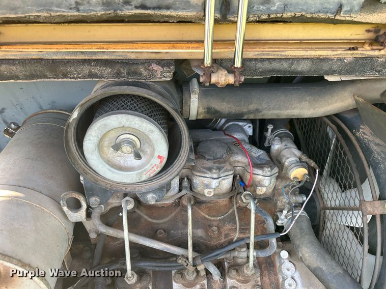 image for item DJ6284 Yuchai WY2.5  mini excavator