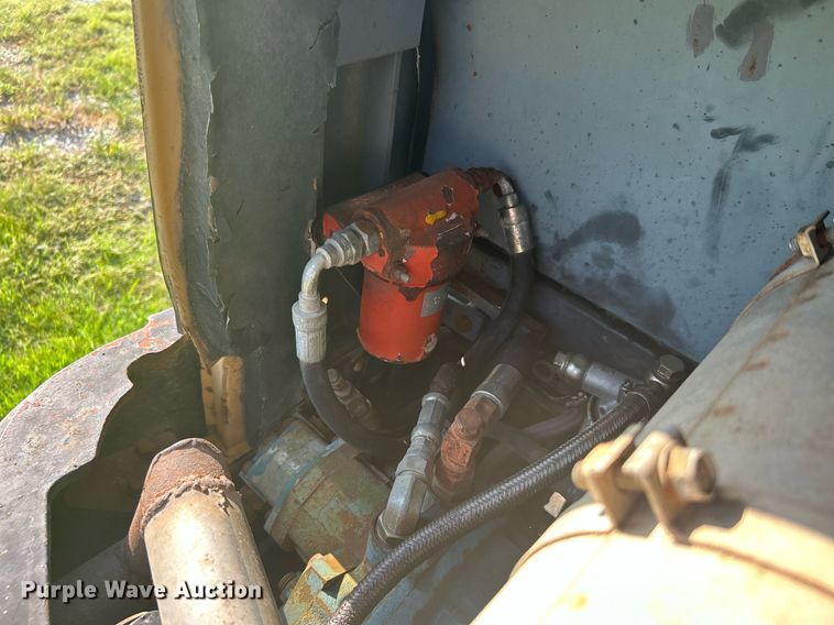 image for item DJ6284 Yuchai WY2.5  mini excavator