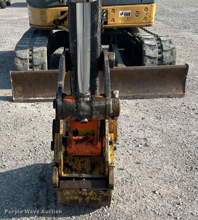 image for item DJ6288 2010 John Deere 50D  mini excavator