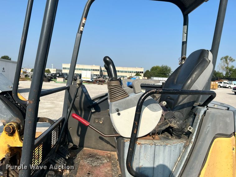 image for item DJ6288 2010 John Deere 50D  mini excavator