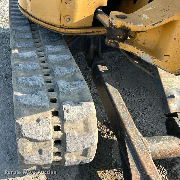 image for item DJ6288 2010 John Deere 50D  mini excavator