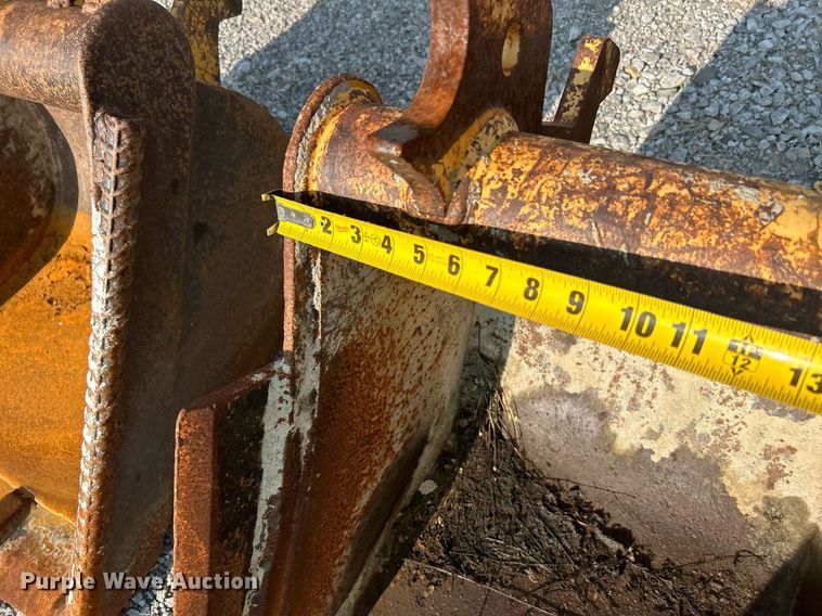 image for item DJ6288 2010 John Deere 50D  mini excavator