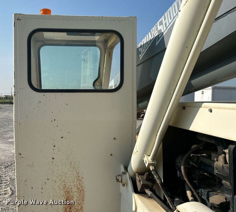 image for item DJ6289 Terex SS-842  telehandler