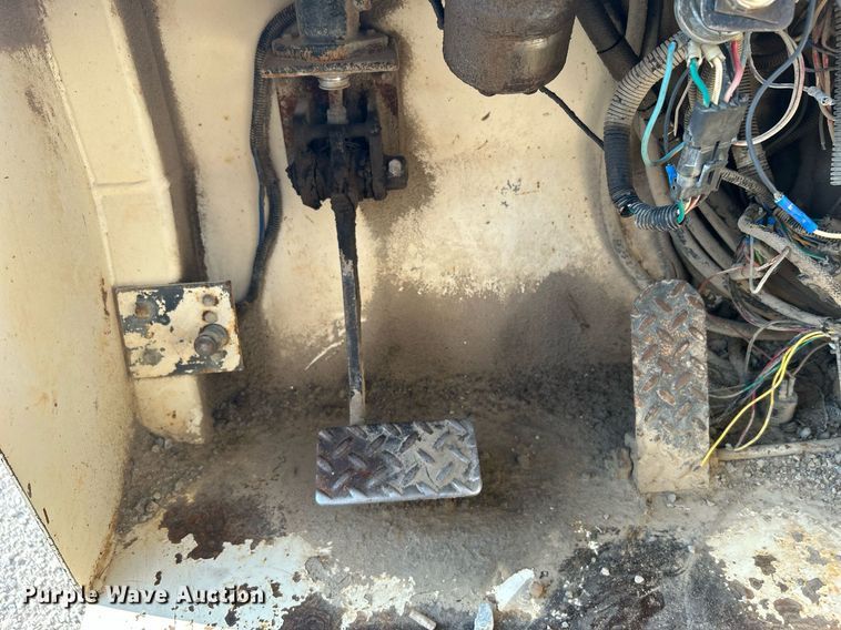 image for item DJ6289 Terex SS-842  telehandler