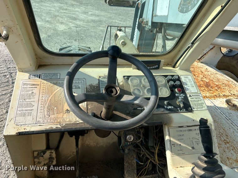 image for item DJ6289 Terex SS-842  telehandler