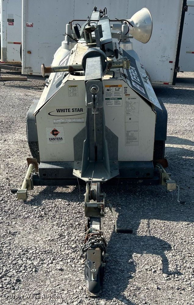 image for item DJ6291 2012 Terex RL4  light plant