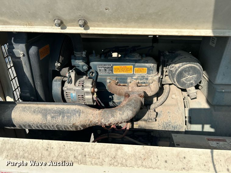 image for item DJ6291 2012 Terex RL4  light plant