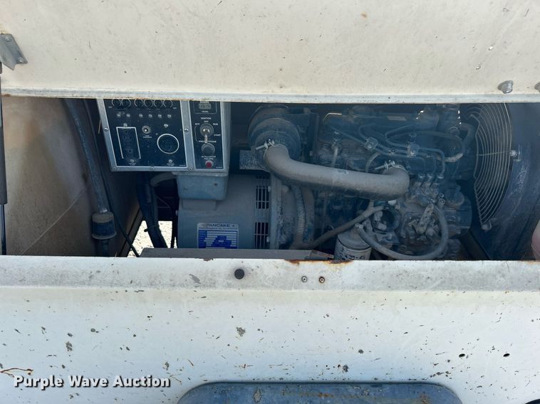 image for item DJ6291 2012 Terex RL4  light plant