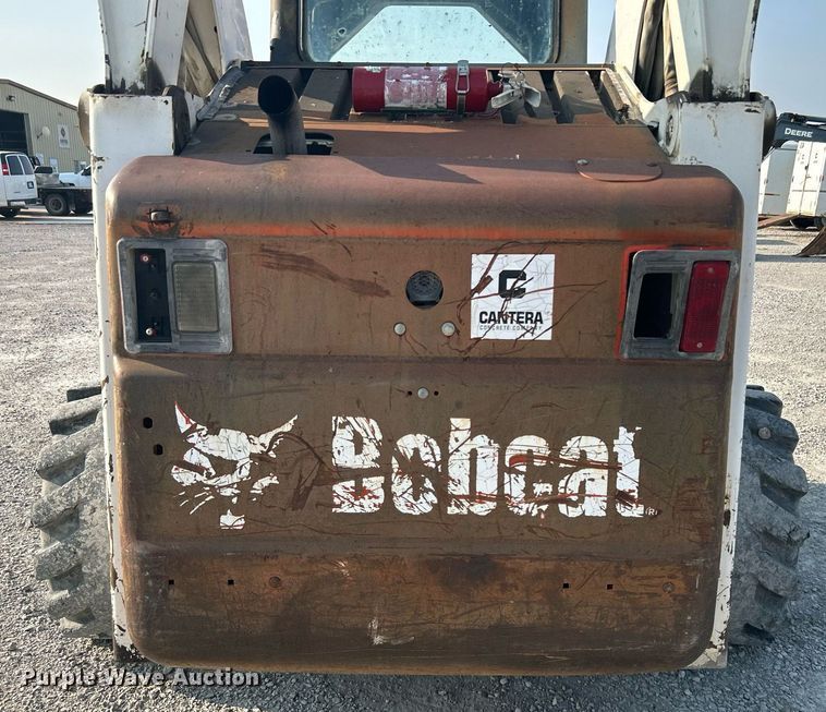 image for item DJ6294 2005 Bobcat S300  skid steer loader
