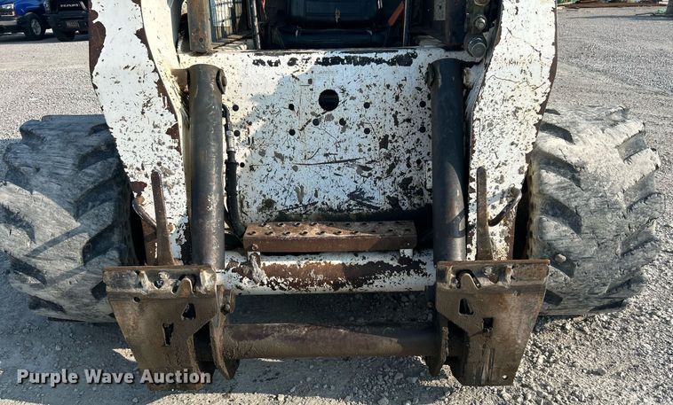 image for item DJ6294 2005 Bobcat S300  skid steer loader