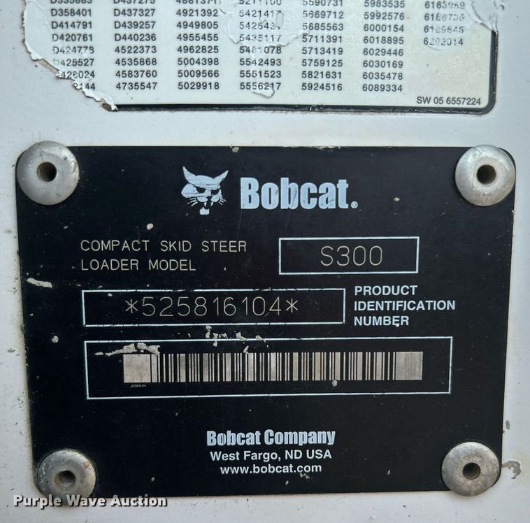 image for item DJ6294 2005 Bobcat S300  skid steer loader