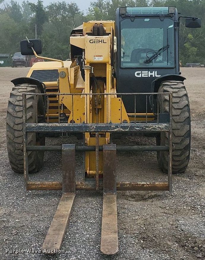 image for item DK3986 2017 Gehl DL1240  telehandler