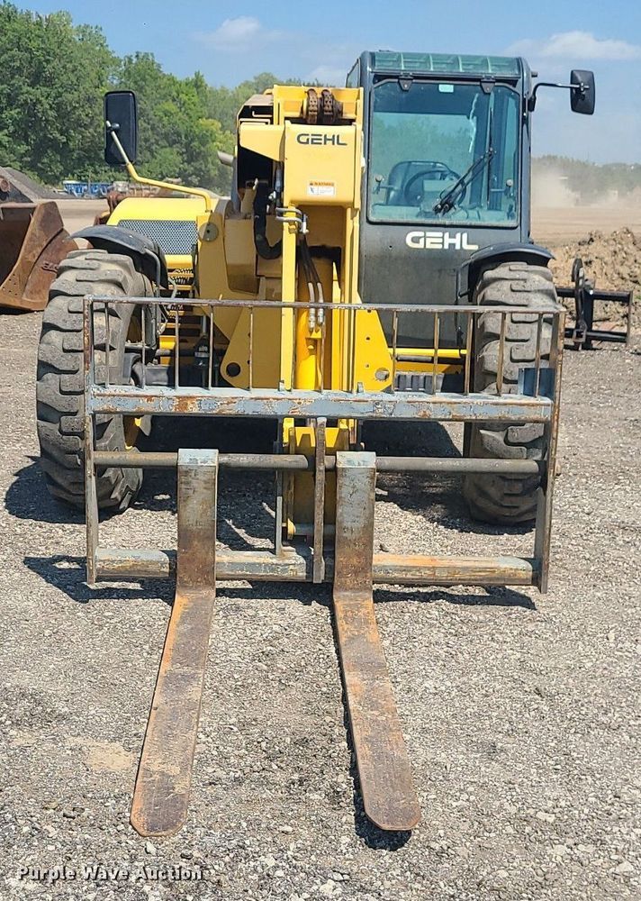 image for item DK3987 2018 Gehl DL1240  telehandler