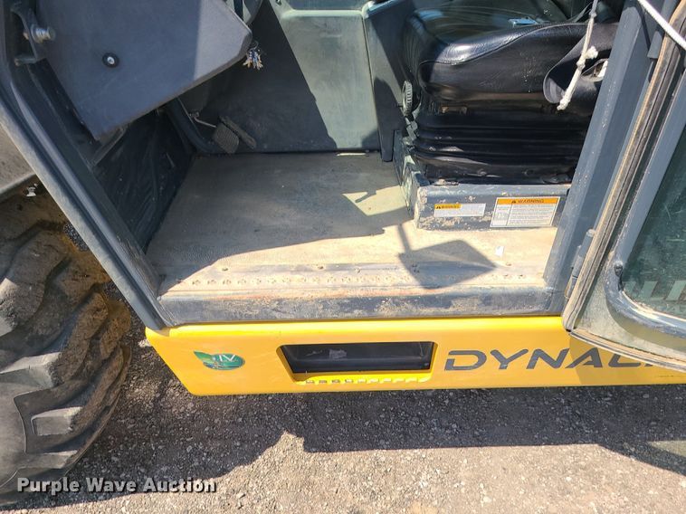 image for item DK3987 2018 Gehl DL1240  telehandler