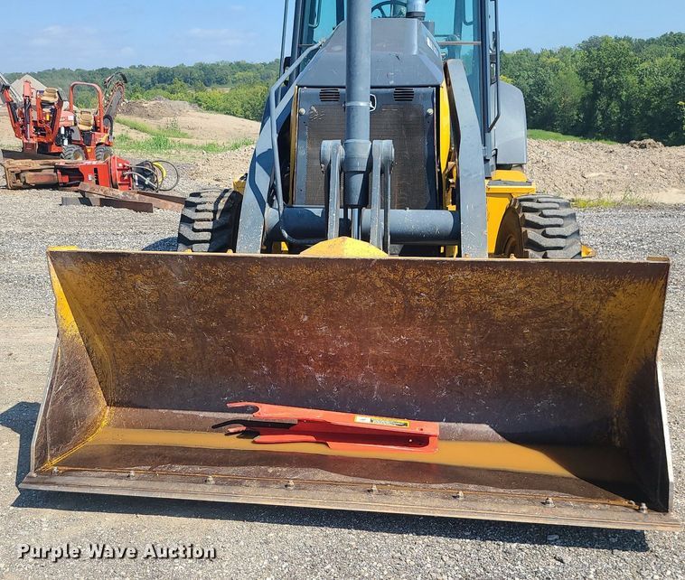 image for item DK3988 2015 John Deere 310SL  backhoe