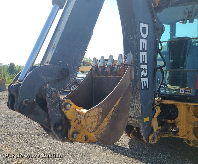 image for item DK3988 2015 John Deere 310SL  backhoe