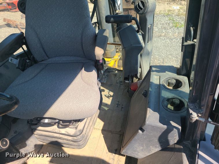 image for item DK3988 2015 John Deere 310SL  backhoe