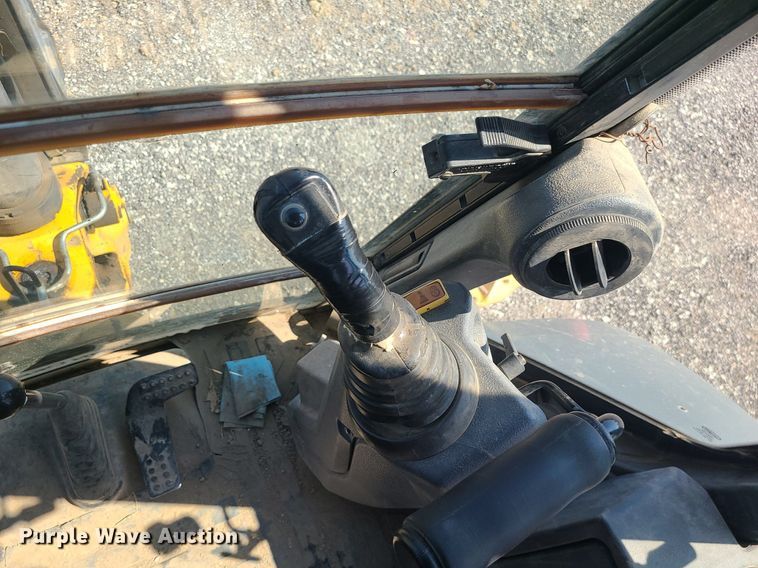 image for item DK3988 2015 John Deere 310SL  backhoe