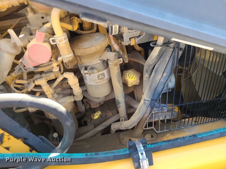 image for item DK3988 2015 John Deere 310SL  backhoe