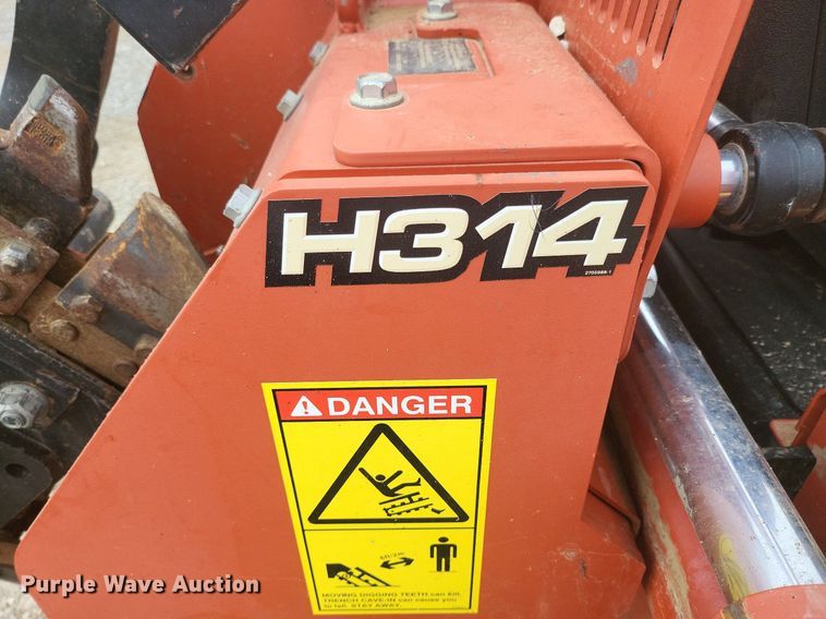 image for item DK3990 2016 Ditch Witch RT45  trencher