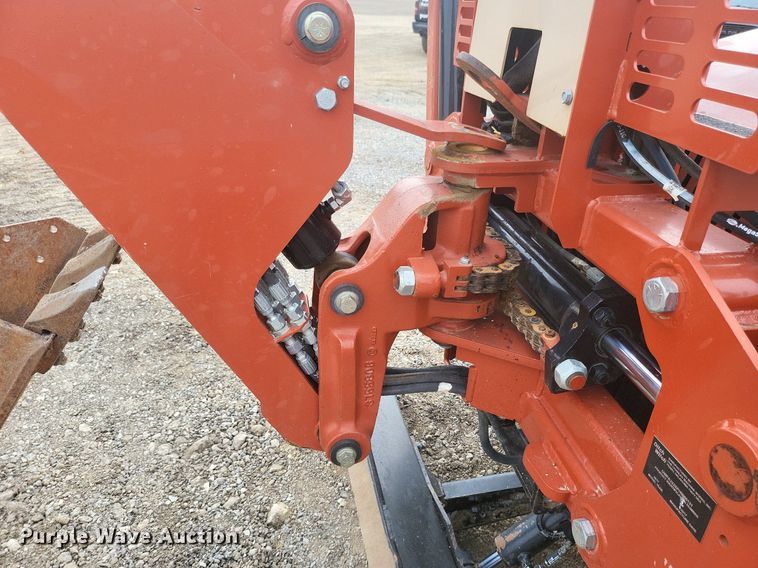 image for item DK3990 2016 Ditch Witch RT45  trencher