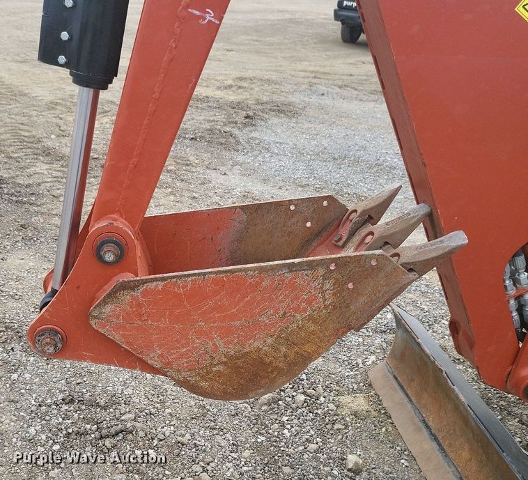 image for item DK3990 2016 Ditch Witch RT45  trencher
