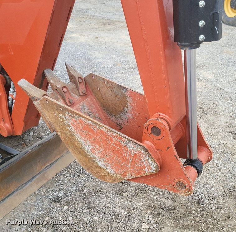 image for item DK3990 2016 Ditch Witch RT45  trencher