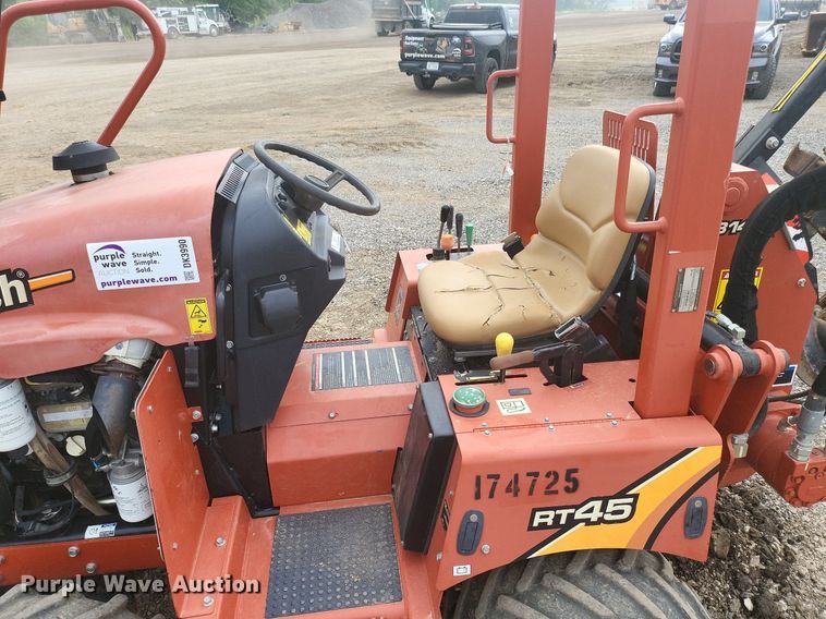 image for item DK3990 2016 Ditch Witch RT45  trencher