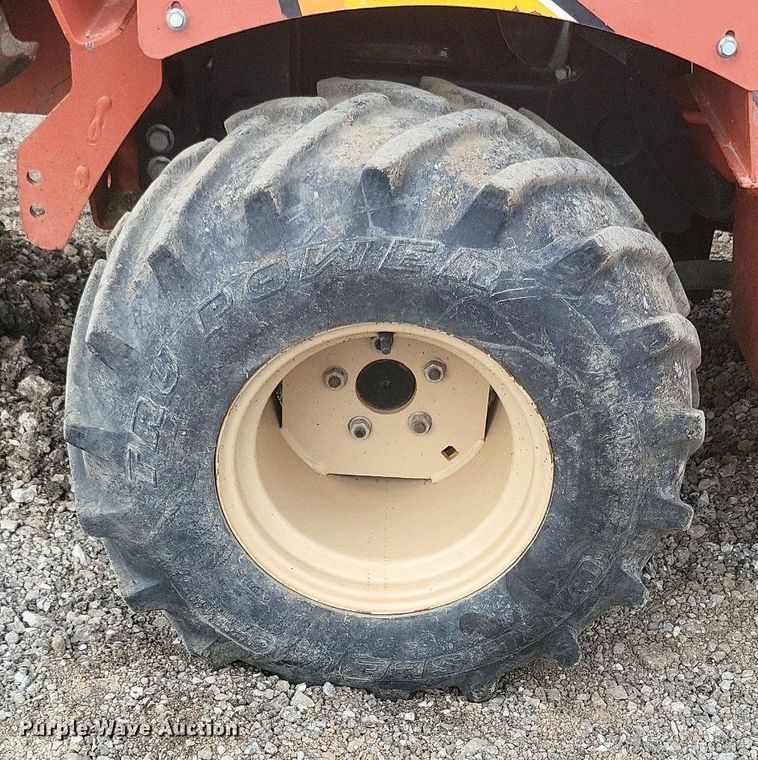 image for item DK3990 2016 Ditch Witch RT45  trencher