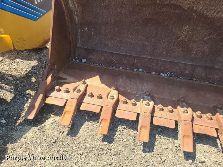 image for item DK3993 Liebherr  98" W four-in-one bucket