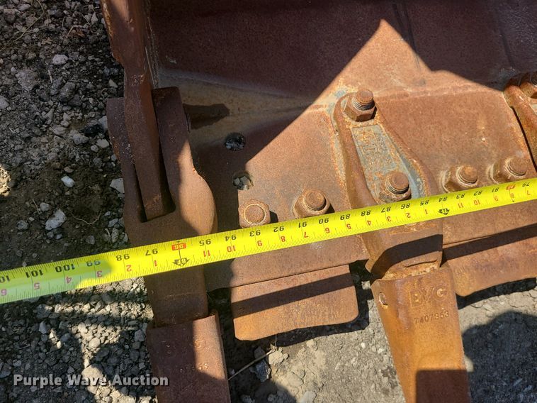 image for item DK3993 Liebherr  98" W four-in-one bucket