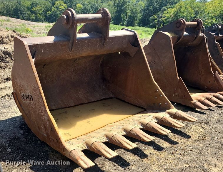 image for item DK3999 Esco EC340/380D/330/360D/C  72"W excavator bucket