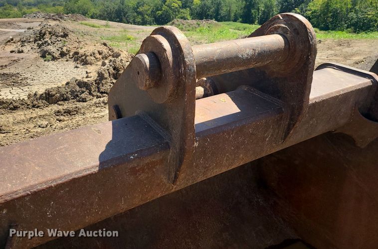 image for item DK3999 Esco EC340/380D/330/360D/C  72"W excavator bucket