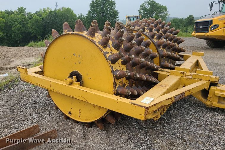 image for item DK4003 Westinghouse 120  wedge foot roller