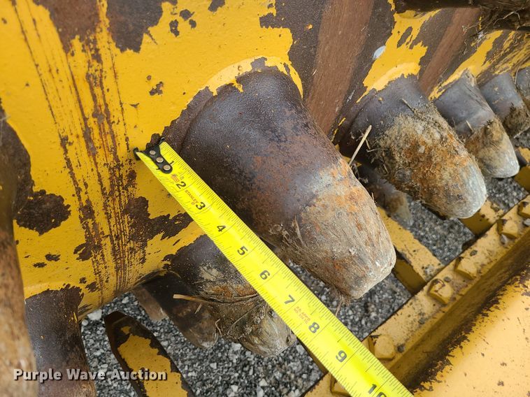 image for item DK4003 Westinghouse 120  wedge foot roller