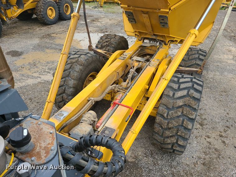 image for item DK4004 2020 Bell B30E  haul truck