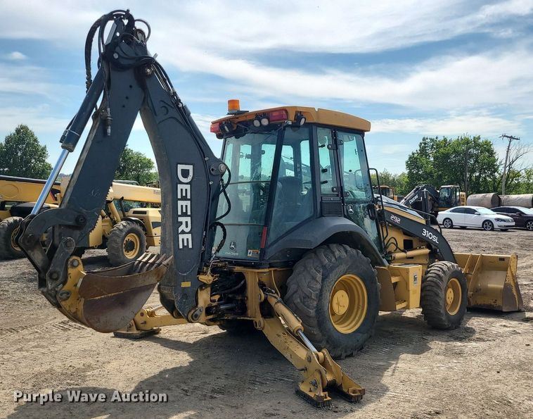 image for item DK4011 2016 John Deere 310SL  backhoe