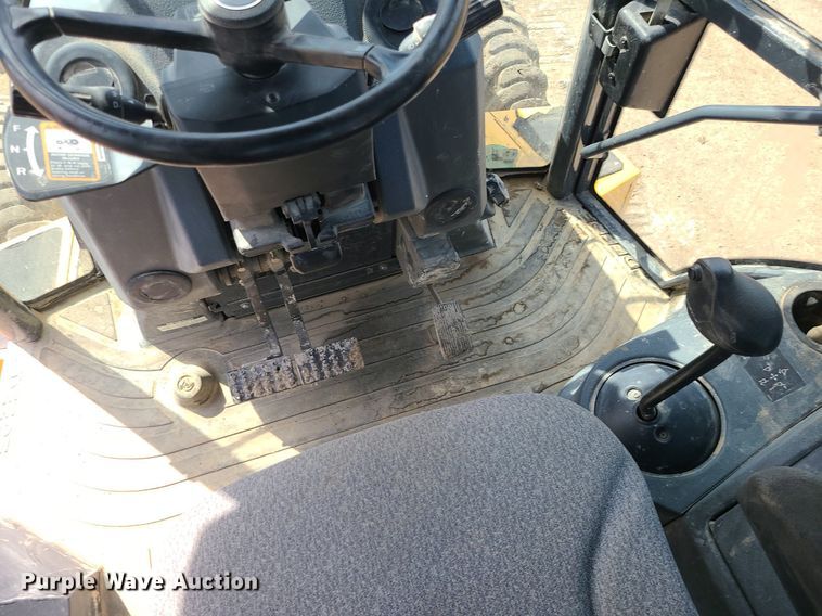 image for item DK4011 2016 John Deere 310SL  backhoe