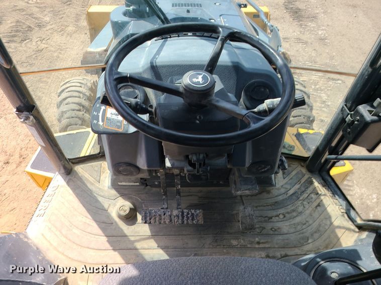 image for item DK4011 2016 John Deere 310SL  backhoe