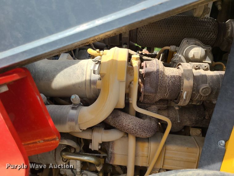 image for item DK4011 2016 John Deere 310SL  backhoe